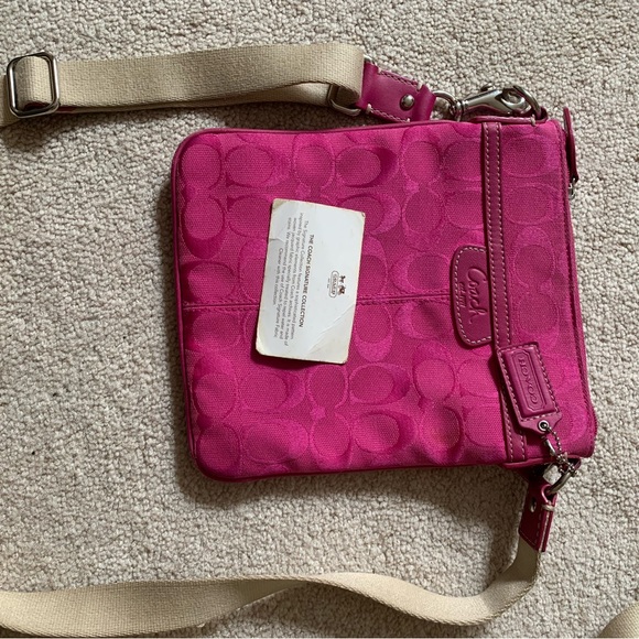 Coach Crossbody Bag - Picture 4 of 4